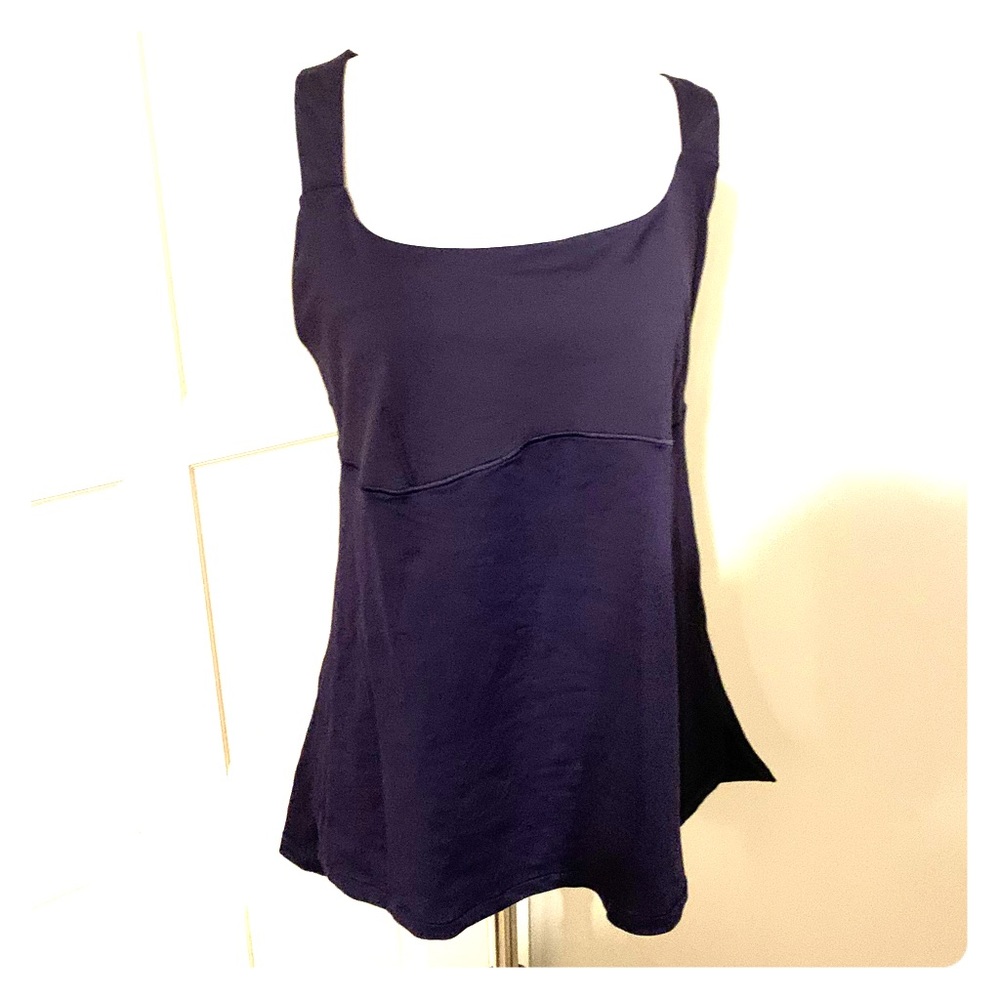 Lululemon navy tank